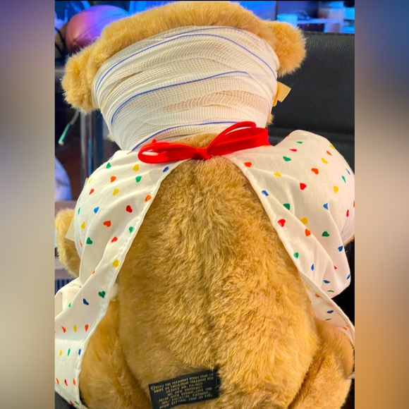 1992 Vermont Teddy Bear Get Well Soon Hospital Gown Tags Camel Brown
Jointed - Picture 3 of 9